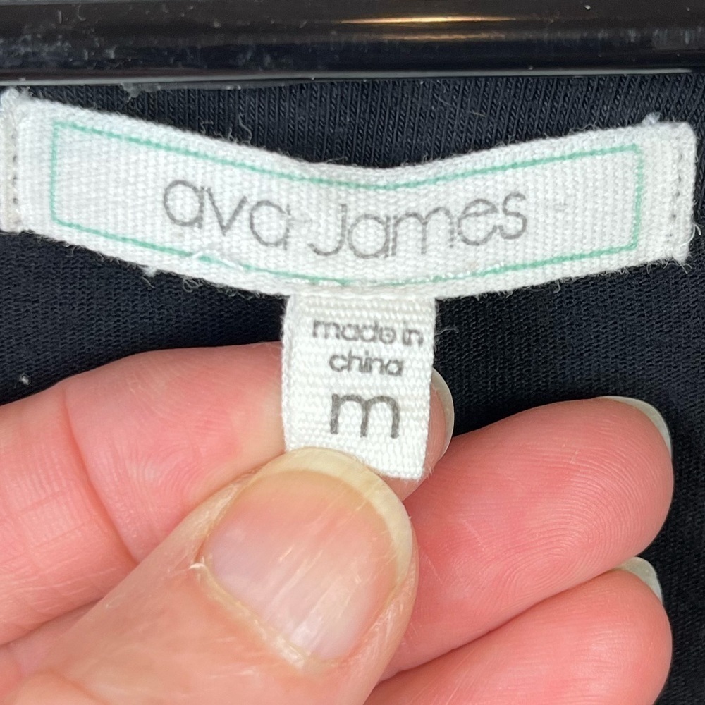 AVA JAMES Animal Print Mobwife Blouse Top Size Medium Pewter Buttons - Picture 4 of 13
